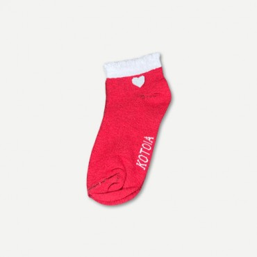 Kotoia 3 ankle heart cotton socks red , green and white 